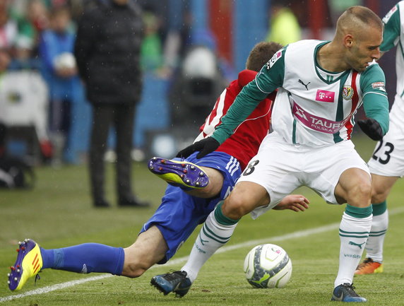 PIŁKARSKA EKSTRAKLASA PIAST GLIWICE KONTRA ŚLĄSK WROCŁAW (Łukasz Hanzel Flavio Paixao )