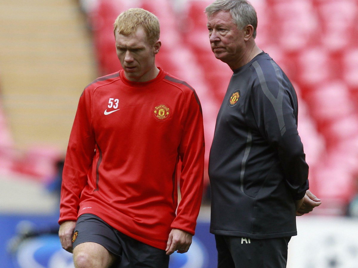 Alex Ferguson i Paul Scholes podczas treningu przed finałem LM