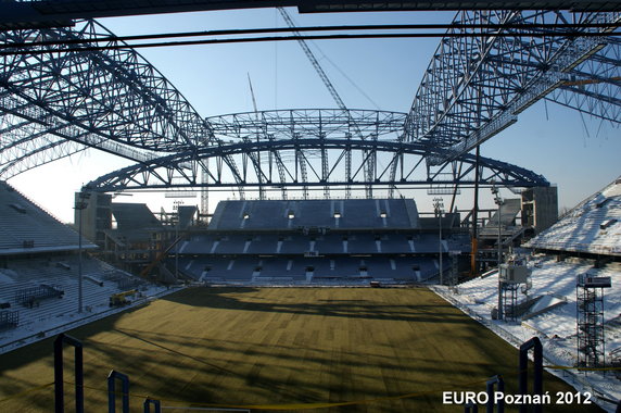 Budowa stadionu w Poznaniu na Euro 2012 (fot. Euro Poznań 2012)