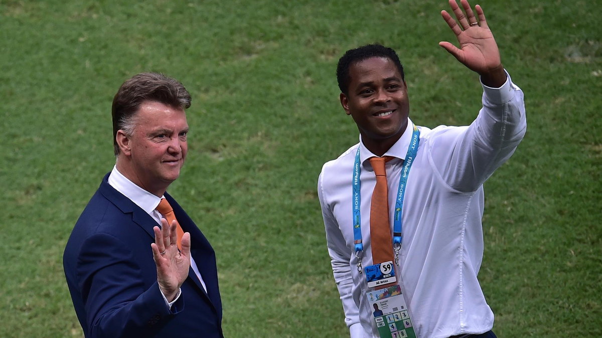 Louis van Gaal (z lewej) i Patrick Kluivert