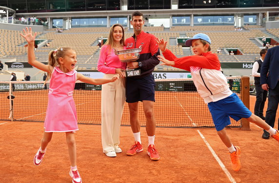 Novak Djoković z żoną i dziećmi