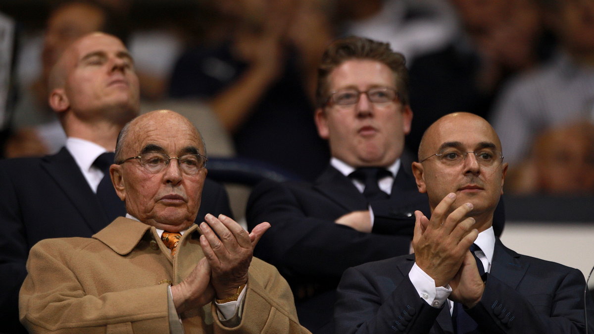 Joe Lewis (z lewej) i Daniel Levy (29.09.20211 r.).