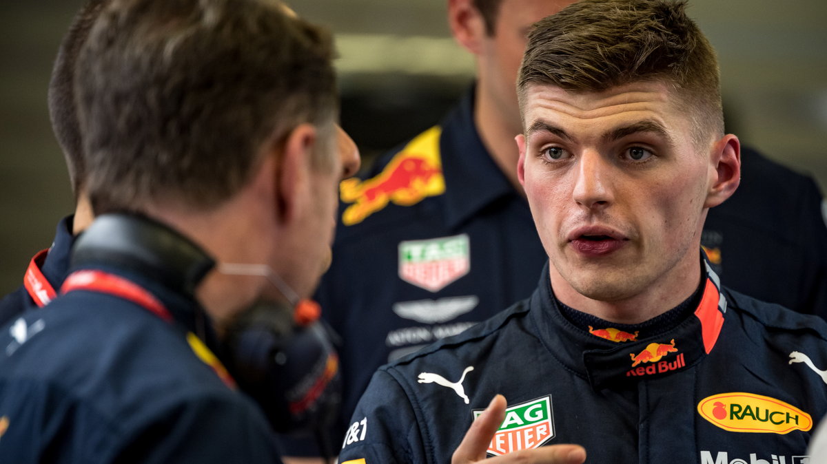 Zirytowany Max Verstappen (z prawej)