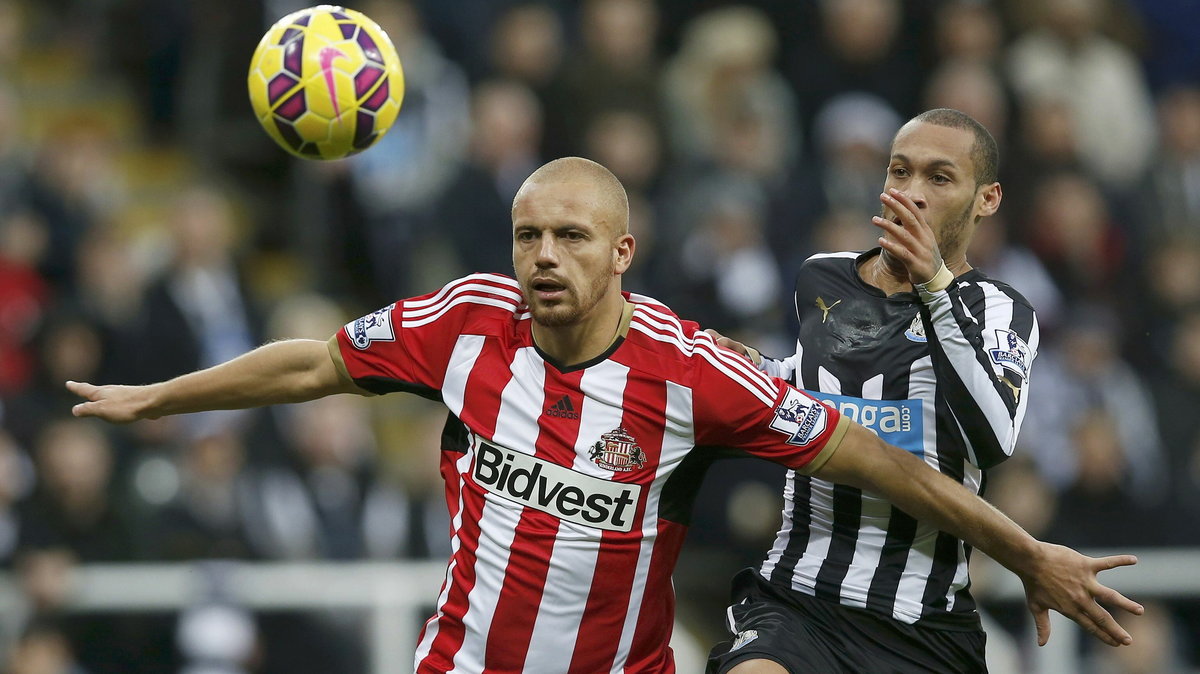 Wes Brown (L)