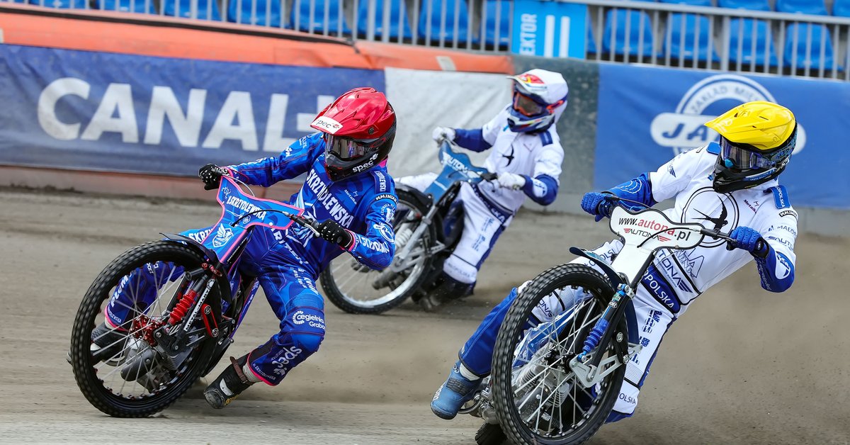 Czekali długo na ten dzień! Na start zmierzą się z rywalem zza miedzy