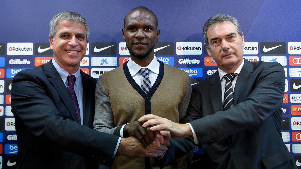 Jordi Mestre (z lewej), Éric Abidal (w środku) i Pep Segura