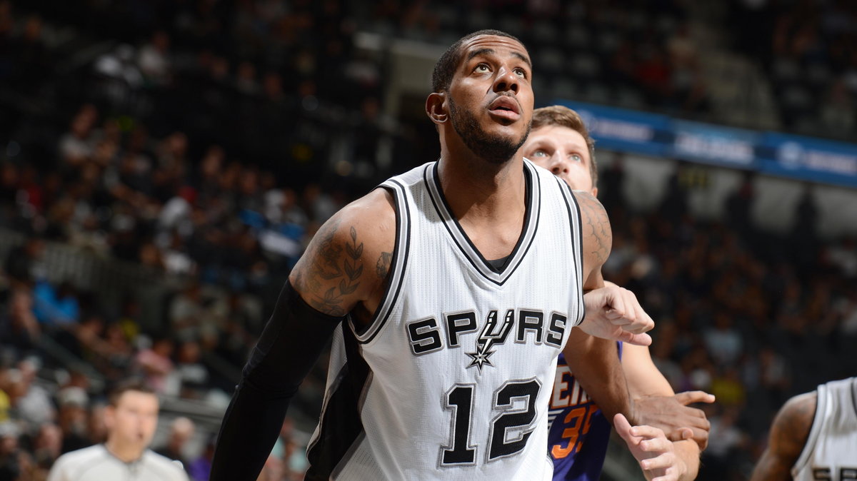 Phoenix Suns v San Antonio Spurs