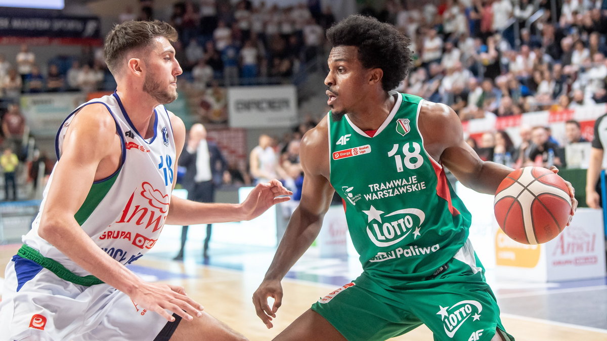 Raymond Cowels (Legia), Luke Petrasek (Anwil)