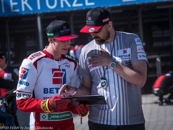 Max Fricke, Rafał Dobrucki