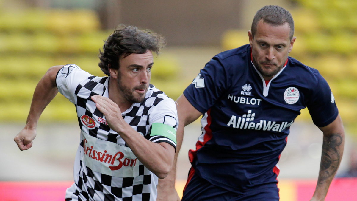 Fernando Alonso (L)