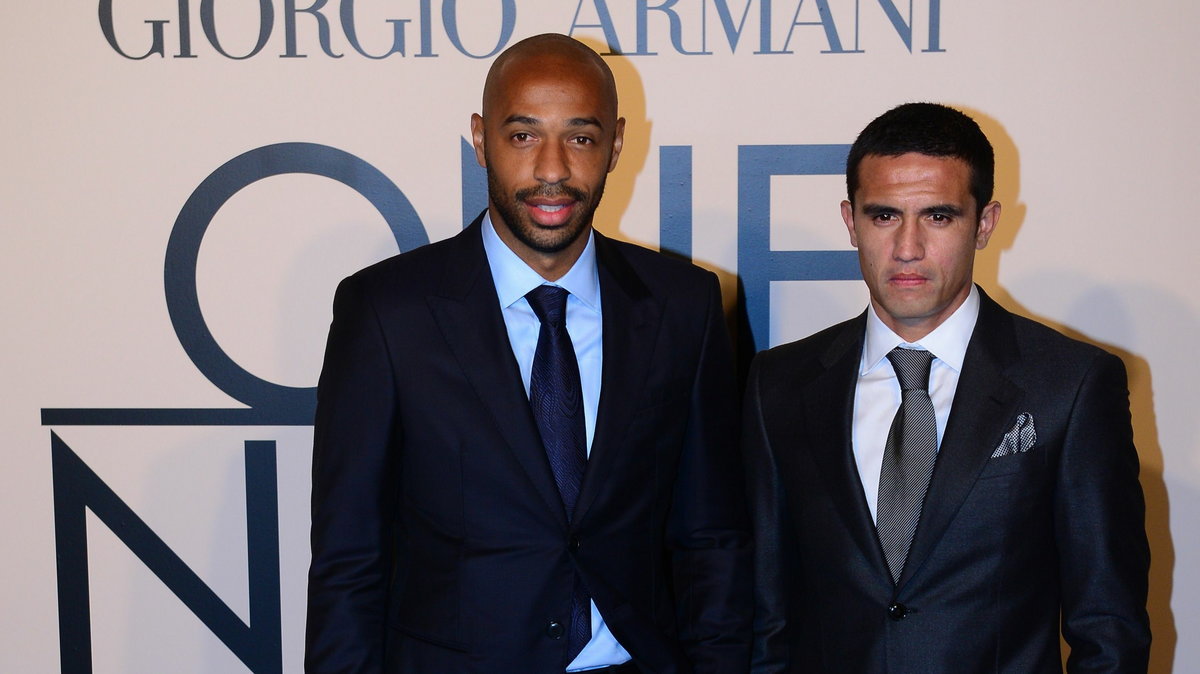 Thierry Henry i Tim Cahill