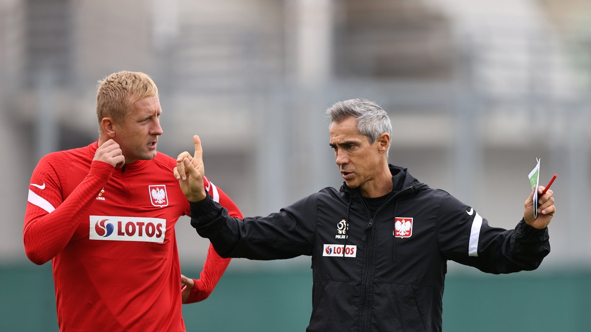 Kamil Glik (z lewej) i Paulo Sousa