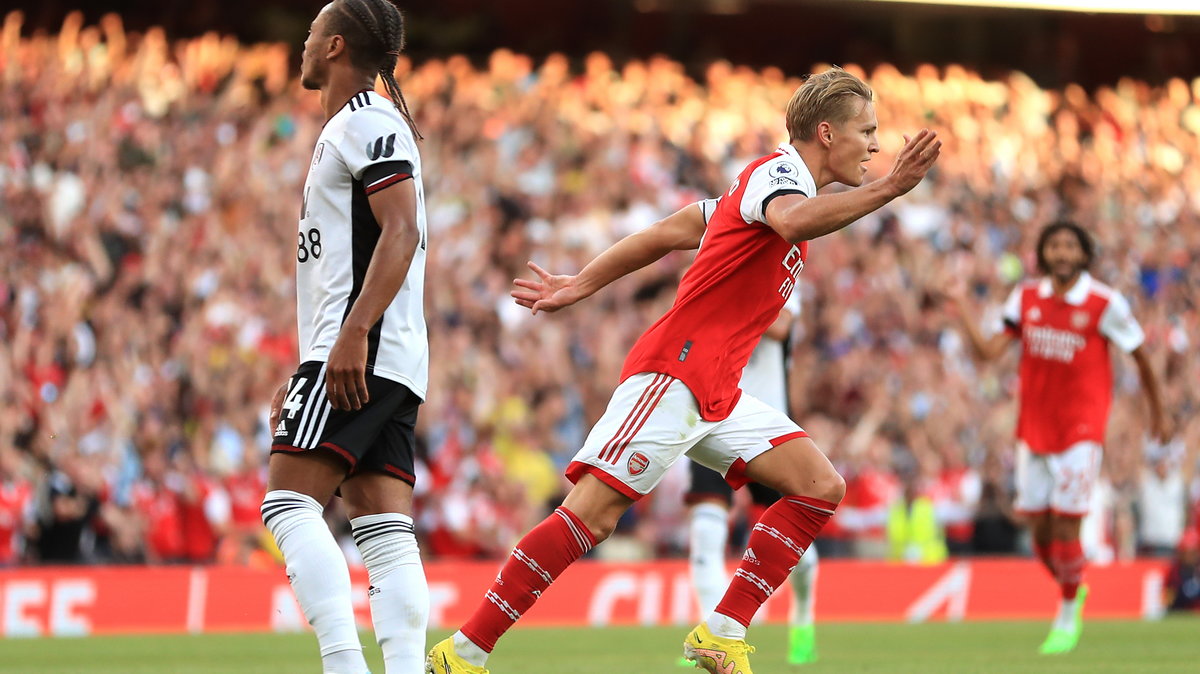 Arsenal - Fulham. Fatalny błąd obrońcy i gol na wagę zwycięstwa! Relacja  Premier League - Przegląd Sportowy