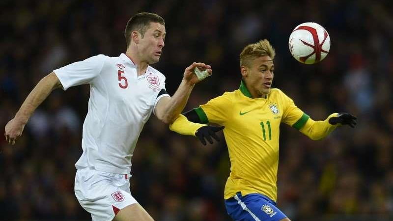 Anglia - Brazylia Gary Cahill i Neymar