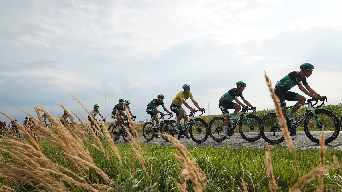 Peleton podczas 76. Tour de Pologne 2019