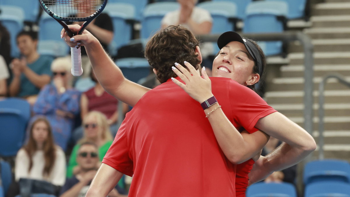 Jessica Pegula i Taylor Fritz pokonali Polaków