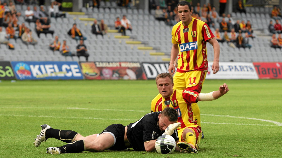 Dawid Janczyk w barwach Korony Kielce, fot. Paweł Małecki/Agencja Gazeta