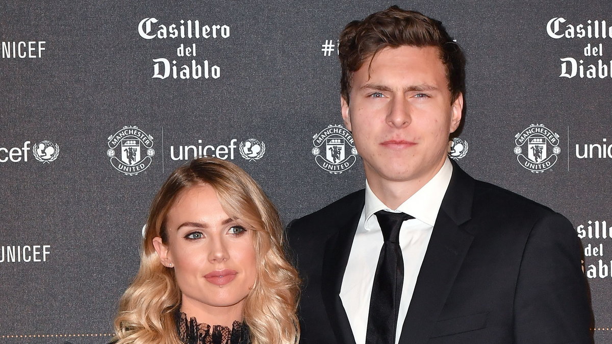 Victor Lindelof z żoną Maja Nilsson