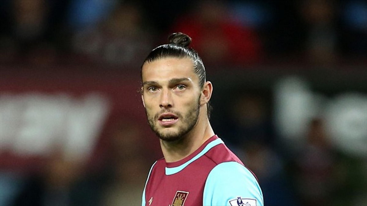 Andy Carroll: nie wykluczam walki Chelsea o utrzymanie