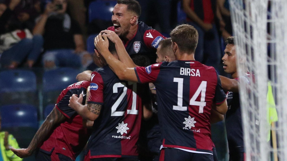 Joao Pedro, Giovanni Simeone, Valter Birsa (Genoa)