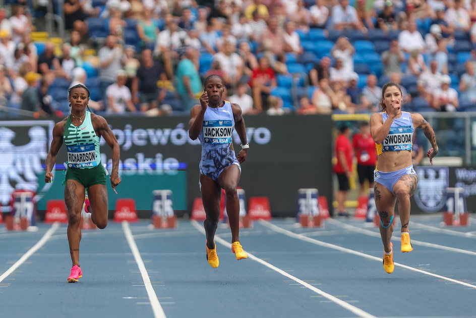 Sha'Carri Richardson, Shericka Jackson i Ewa Swoboda podczas mityngu Diamentowej Ligi w Chorzowie – 16 lipca 2023 r. Polka uzyskała swój rekord życiowy – 10.94