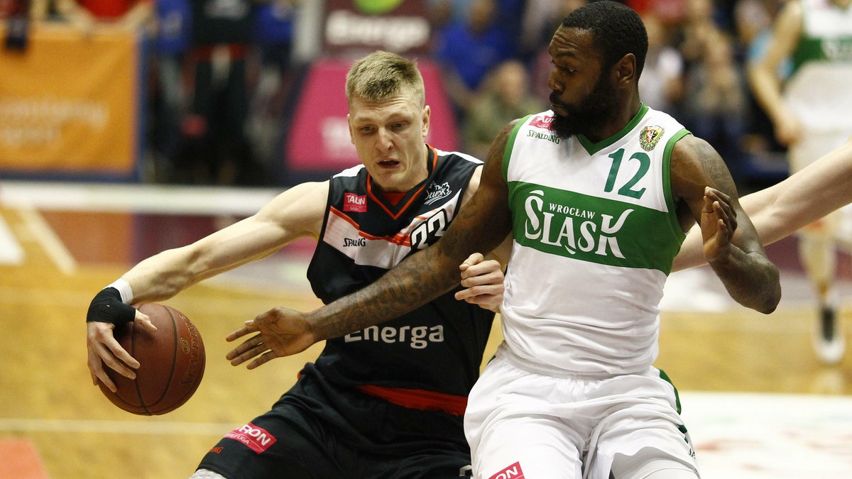 ENERGA CZARNI SLUPSK VS WKS SLASK WROCLAW