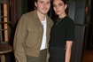 Brooklyn Beckham i Hana Cross