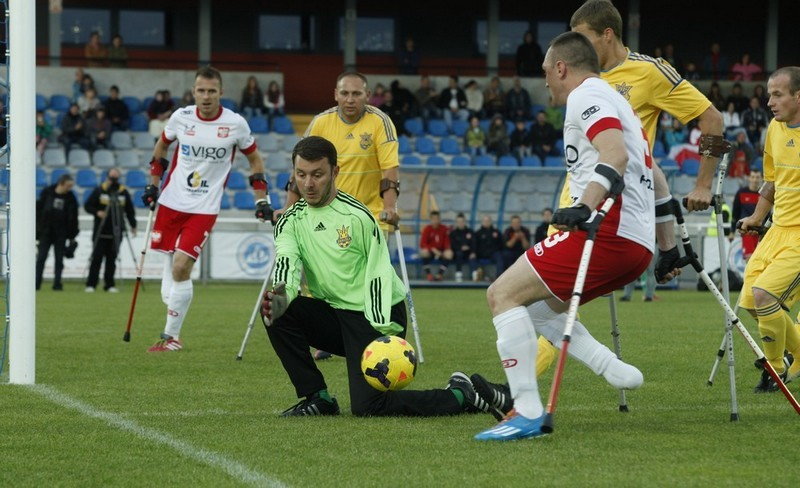 Amp Futbol Polska