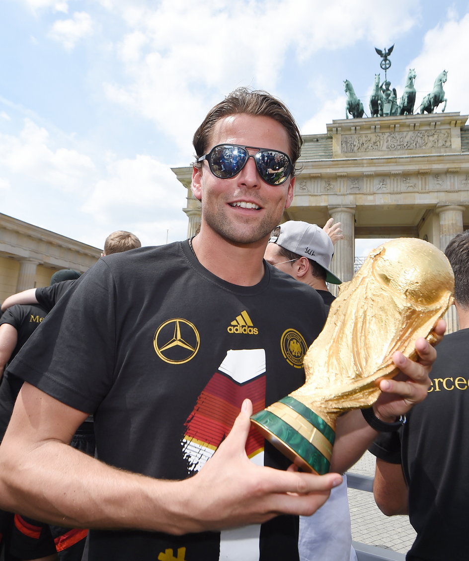 Najcenniejsze trofeum, które Roman Weidenfeller zdobył w trakcie kariery to Puchar Świata za wygranie MŚ w 2014 roku.