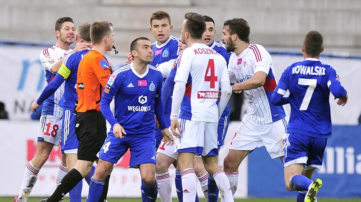 GORNIK - ZABRZE - RUCH CHORZOW