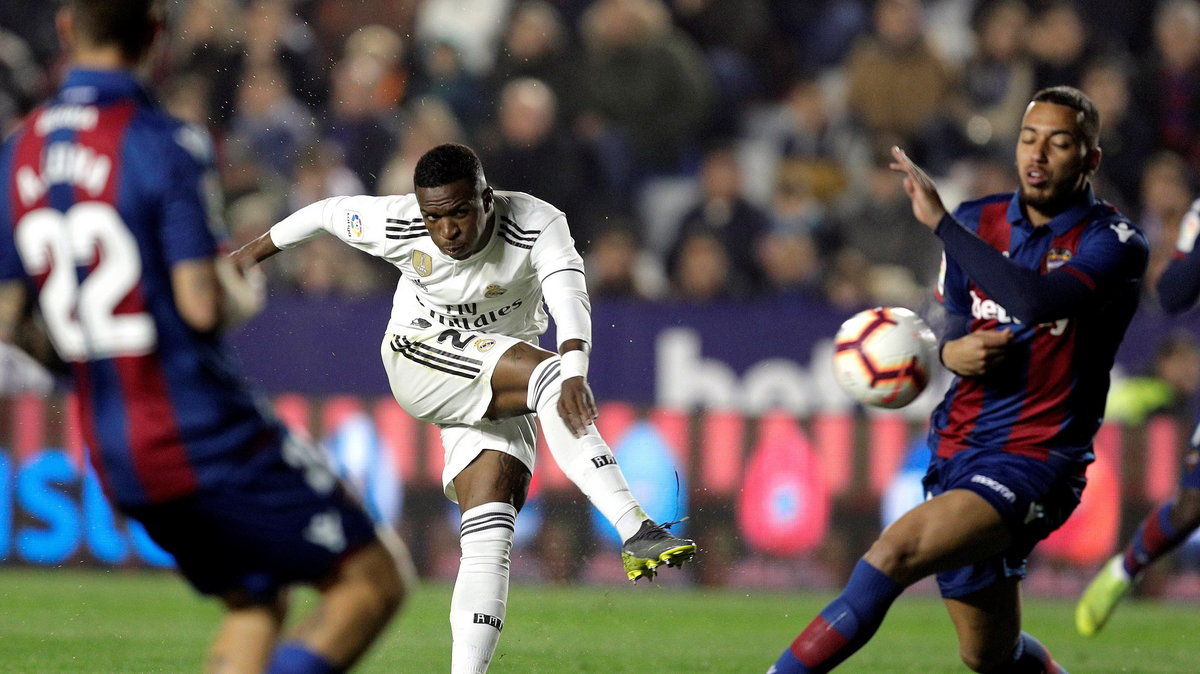 UD Levante - Real Madrid