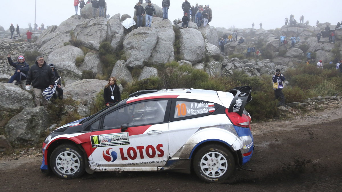 Robert Kubica w swoim samochodzie