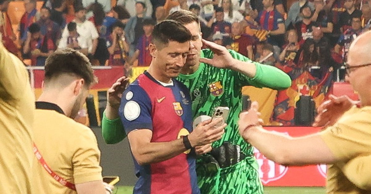 Tak Barcelona świętuje mistrzostwo. Wojciech Szczęsny szybko pocieszył Lewandowskiego