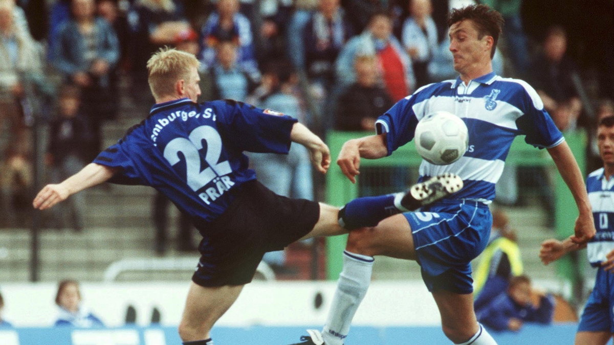 Tomasz Hajto w barwach MSV Duisburg (z prawej)