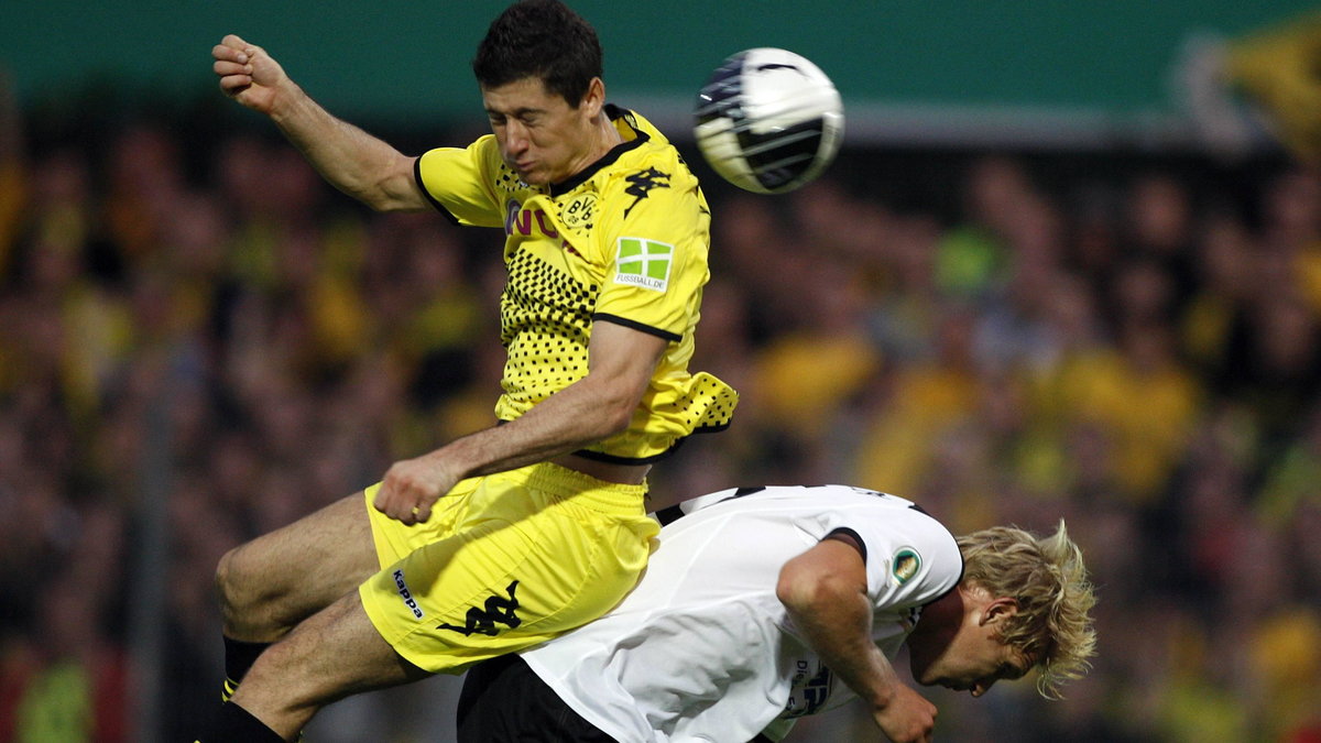 Robert Lewandowski (L)