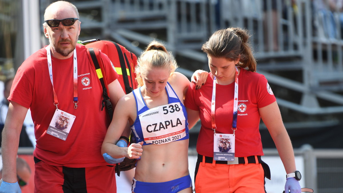 Adrianna Czapla przed rokiem nie ukończyła biegu na 800 m w MP. Teraz tryska radością po rekordowym starcie