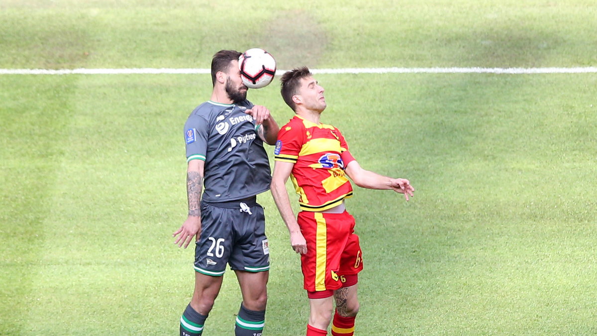 Błażej Augustyn (Lechia Gdańsk) i Taras Romanczuk (Jagiellonia Białystok)