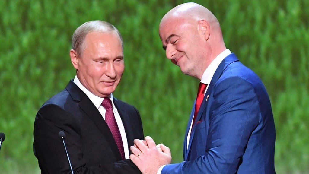 Władimir Putin i Gianni Infantino