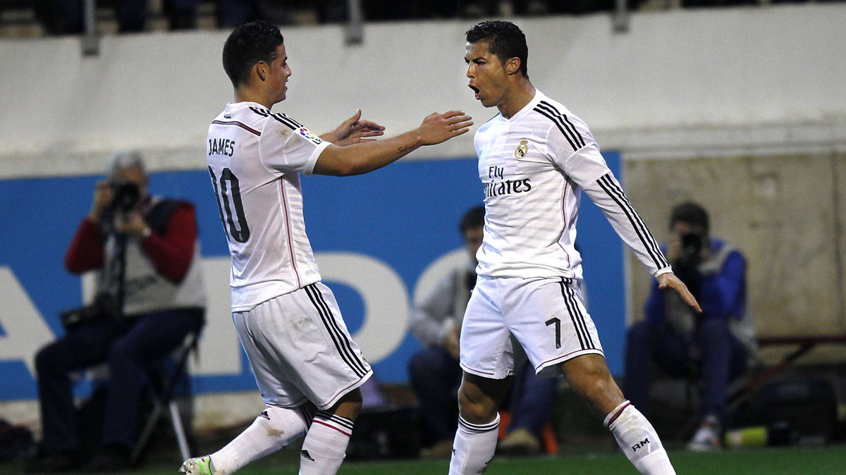 James Rodriguez (L) i Cristiano Ronaldo