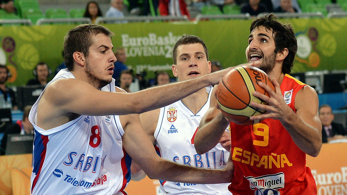 Kadr z meczu Hiszpania - Serbia