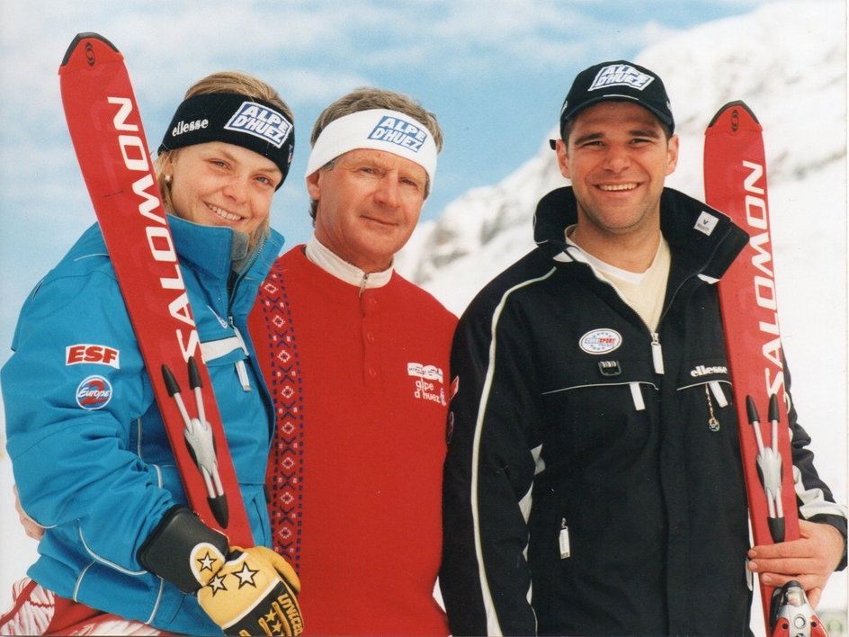 Piotr Marusarz z byłymi zawodnikami Laure Pequegnot i Gaetanem Llorachem (2002)