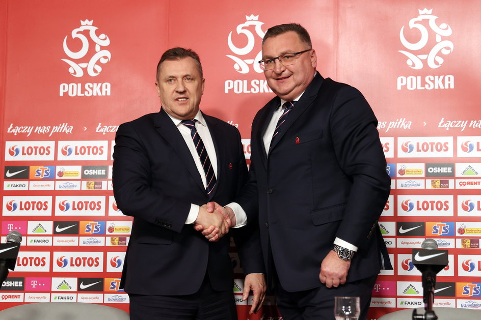 Cezary Kulesza i Czesław Michniewicz w czasie powitalnej konferencji prasowe