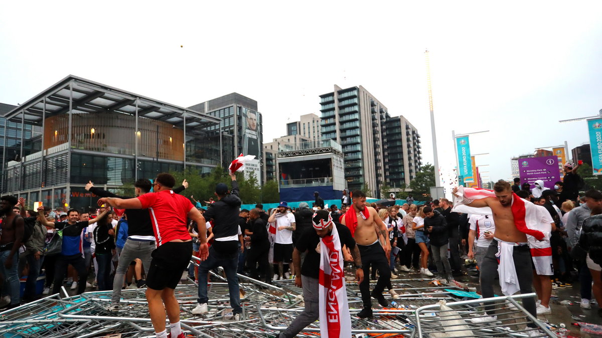 Okolice Wembley przed finałem Euro 2020