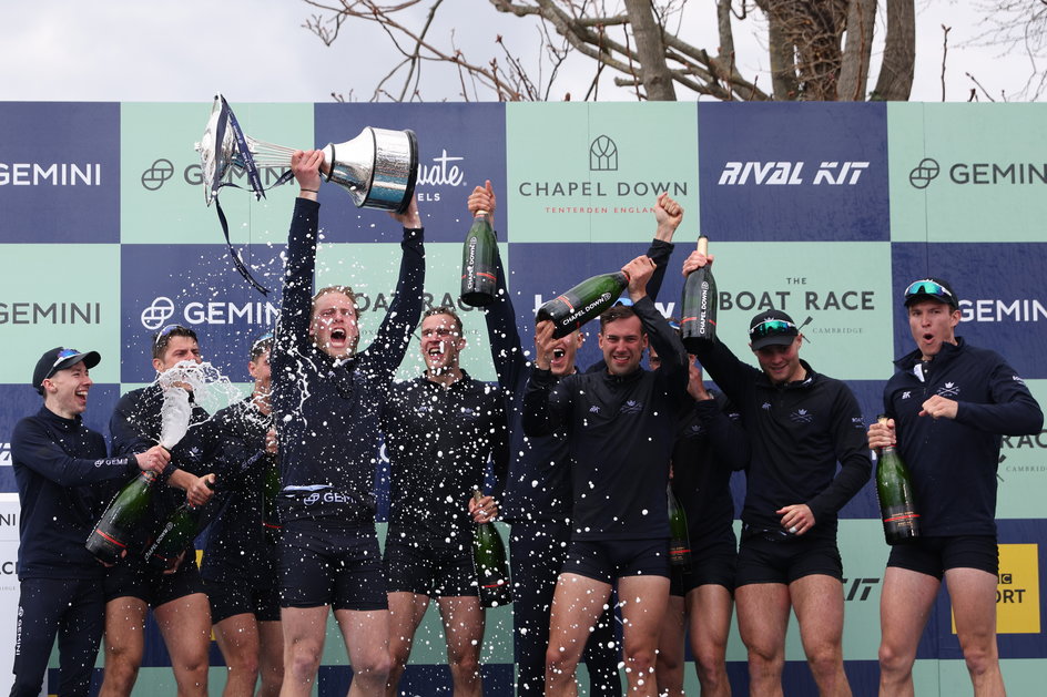 W zeszłorocznym The Boat Race triumfowała drużyna Oxfordu.