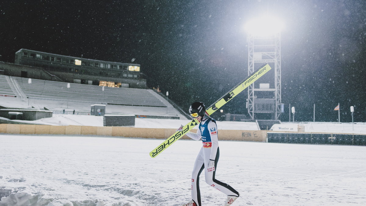 Skoczkowie zmierzą się z ekstremalnymi warunkami w Lillehammer