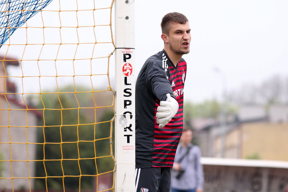 W 2018 roku Jakub Popławski zdobył z Glorią Varsovia mistrzostwo Polski. Przed sezonem 2019 klub stał się ampfutbolową sekcją Legii Warszawa