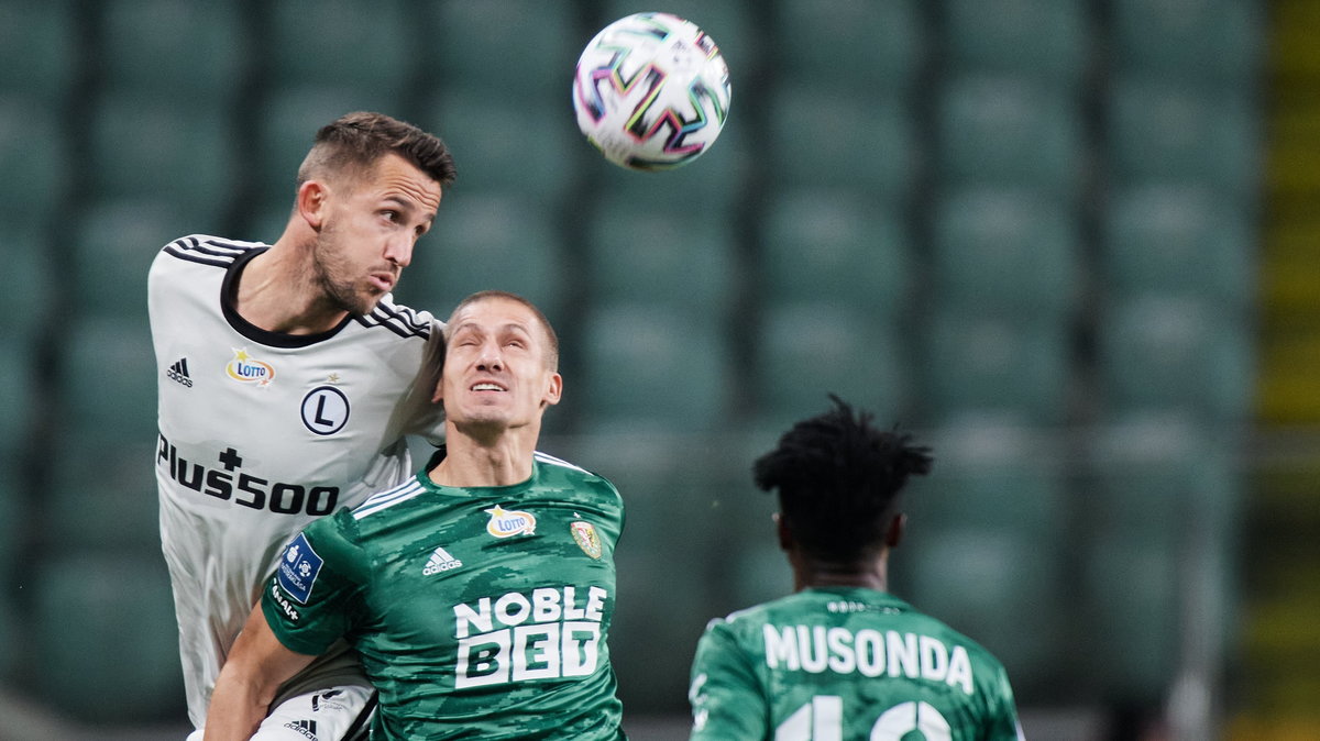 Piotr Celeban (Śląsk Wrocław) i Tomas Pekhart (Legia Warszawa)