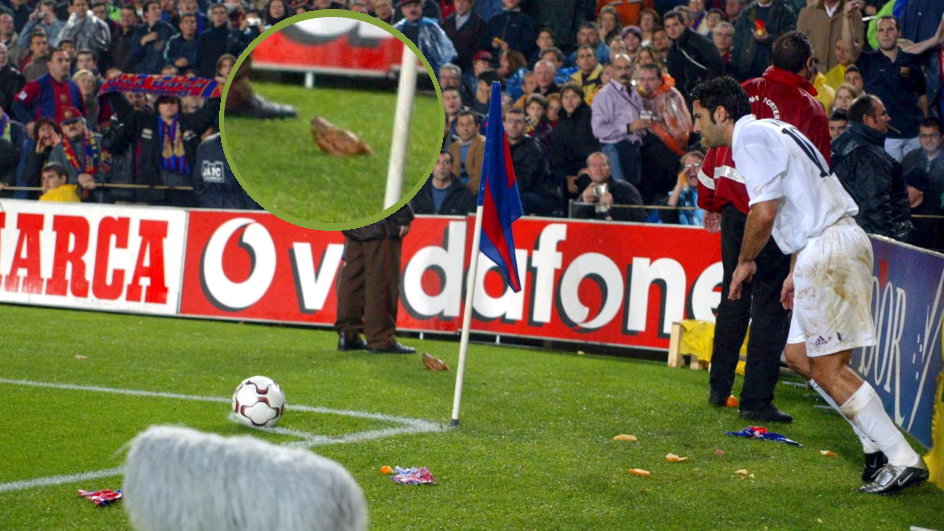 Luis Figo obrzucany przedmiotami z trybun na Camp Nou (23 listopada 2002)