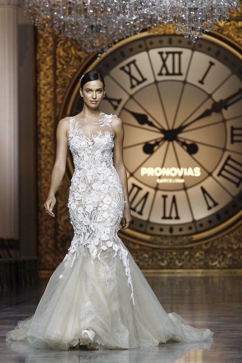 FASHION-SPAIN-BRIDAL-WEEK-PRONOVIAS