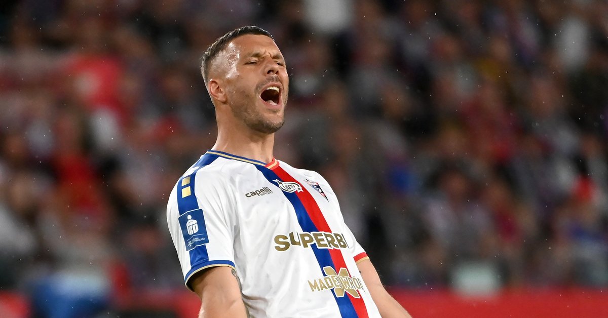 Lukas Podolski wściekły na to, co dzieje się z Górnikiem Zabrze. "Ja nie jestem wariatem"